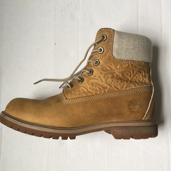 Timberland Tooled Leather Women’s Tan Boots Sz 7.5 Streetwear - Picture 1 of 13